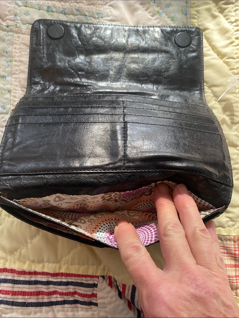 LATICO LEATHER WALLET - Picture 3 of 9